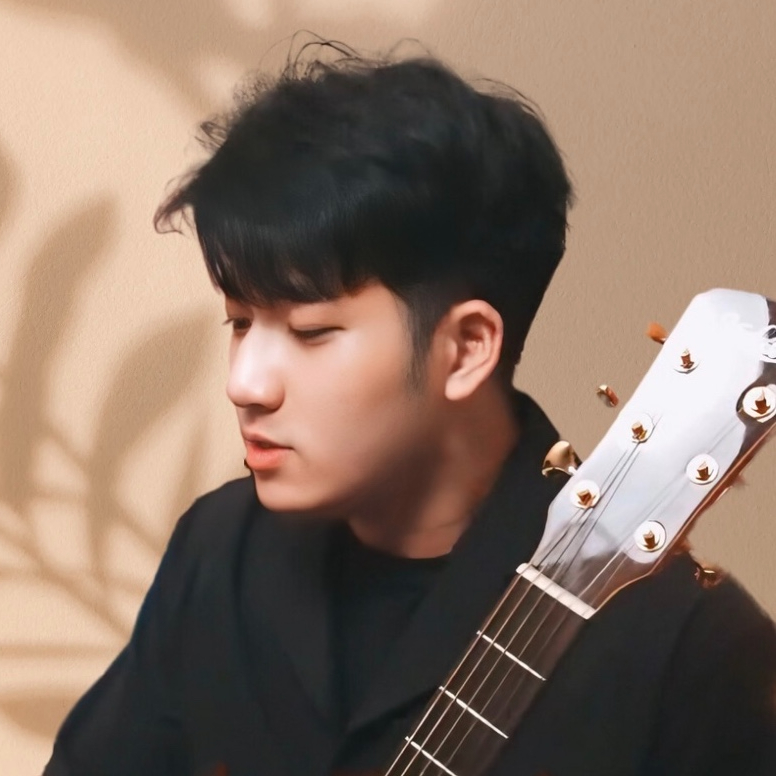 綾小路Louis